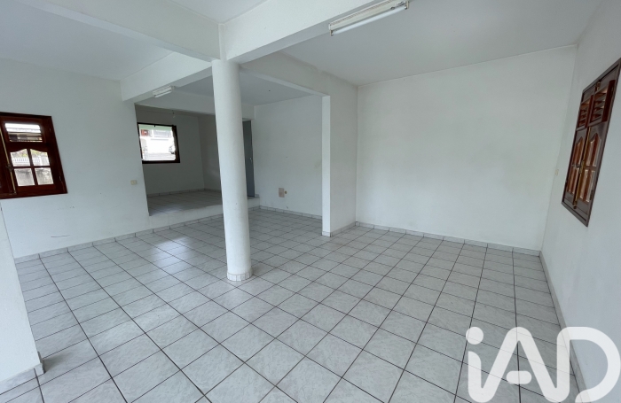 Vente Divers 117m&sup2; 5 pièces Petit-Canal
