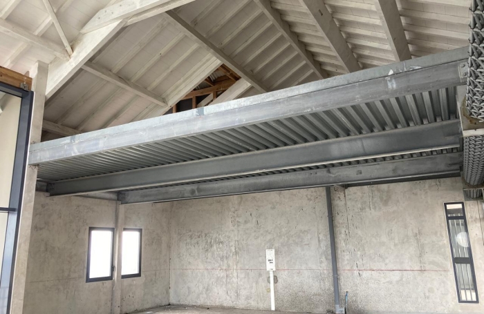 Vieux-Fort   Local pro &agrave; am&eacute;nager   Terrasse vue sur Les Saintes