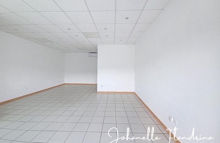 Location Local commercial 41m&sup2; 1 pièce Petit-Bourg