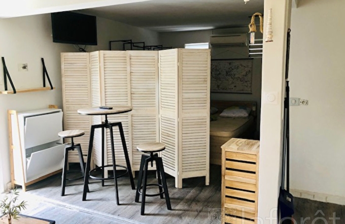 Location Appartement 30m&sup2; 1 pi&egrave;ce Saint Fran&ccedil;ois