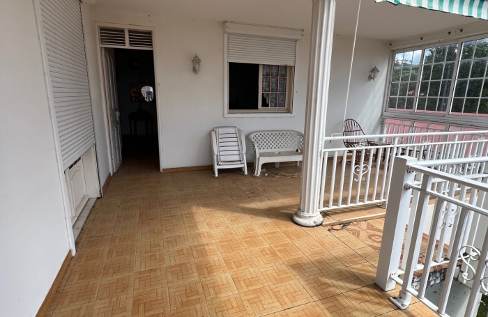 Vente Maison 208m&sup2; 11 pièces Baillif