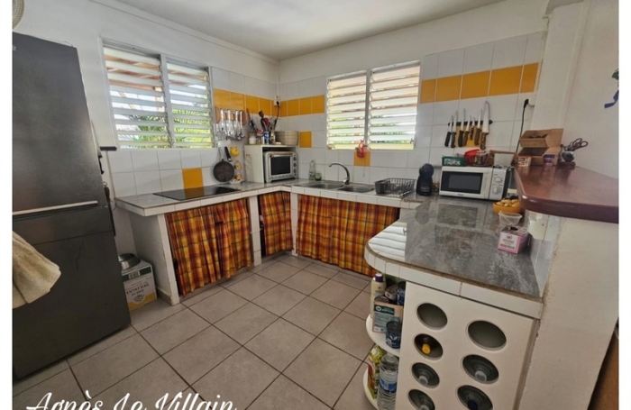 Vente Maison 76m&sup2; 4 pièces Bouillante