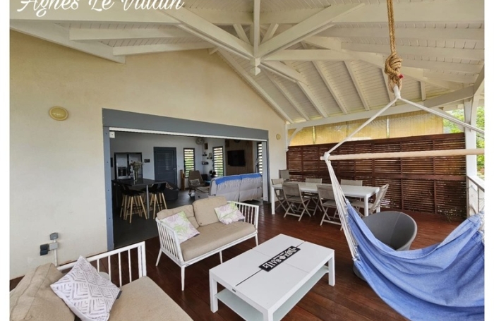 Vente Maison 89m&sup2; 4 pièces Bouillante