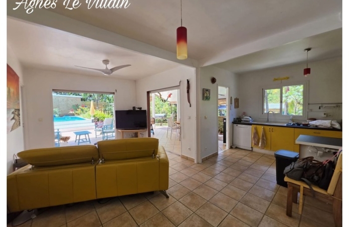 Vente Maison 108m&sup2; 6 pièces Pointe-Noire