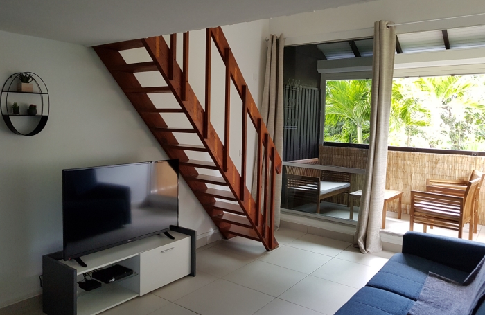BEL APPARTEMENT T2 DUPLEX A BAS DU FORT
