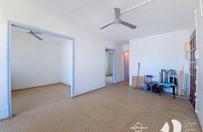Vente Appartement 74m&sup2; 5 pièces Les Abymes