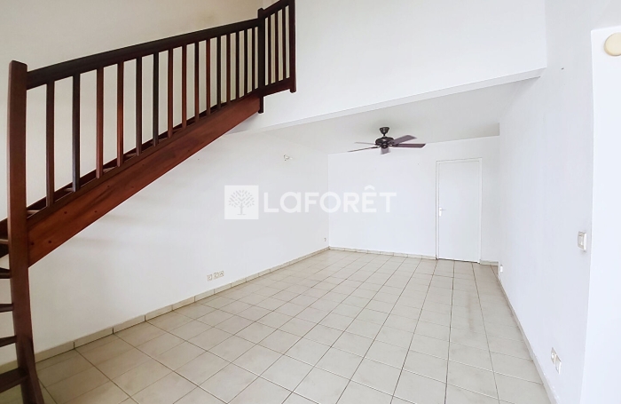 Vente Appartement 56.62m&sup2; 3 pi&egrave;ces Petit-Bourg