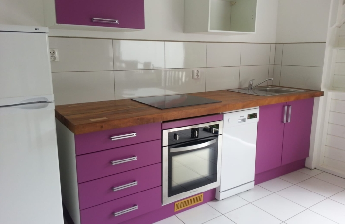 T1 avec mezzanine, terrasse    Id&eacute;al investissement &agrave; Bouillante