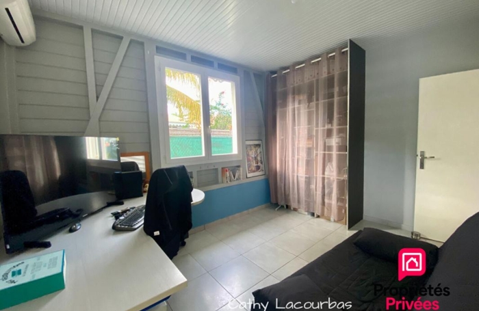 Vente Appartement 76.35m&sup2; 3 pièces Petit-Bourg