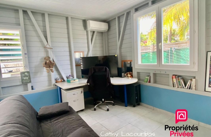 Vente Appartement 76.35m&sup2; 3 pièces Petit-Bourg