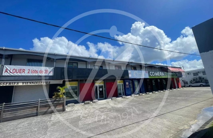 Location Bureaux 35m&sup2; Baie Mahault