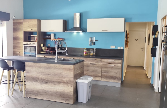 Bouillante   Villa recente avec vue mer   Cadre recherch&eacute; et paisible