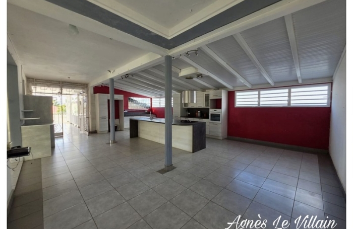 Vente Maison 240m&sup2; 7 pièces Trois Rivi&egrave;res