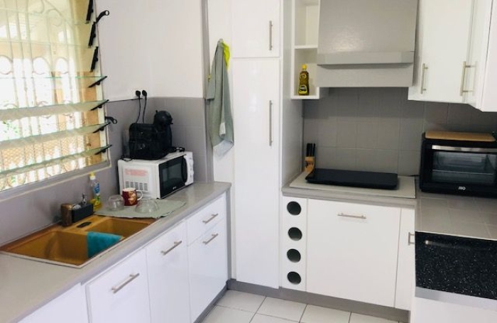 Location Appartement 51.14m&sup2; 1 pièce Les Abymes