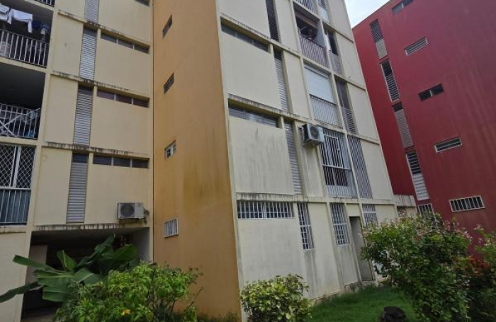 Vente Appartement 49m&sup2; 2 pièces Les Abymes