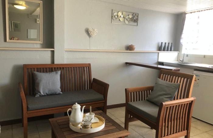 STUDIO MEUBLE EMPLACEMENT PRIVILEGIE