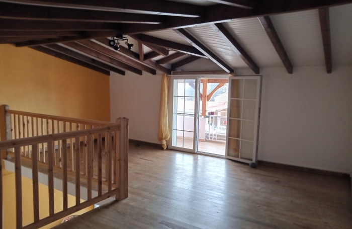 CAPESTERRE-BELLE-EAU MAISON  JUMELEE