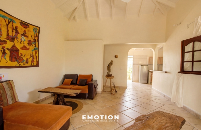 Maison T3 - 90 m2 + 37 m2 de terrasses couvertes + Garage 47 m2 - Gosier