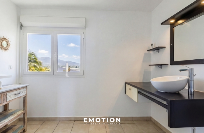 Duplex 3 chambres 148 m2 vue mer, PETIT-BOURG