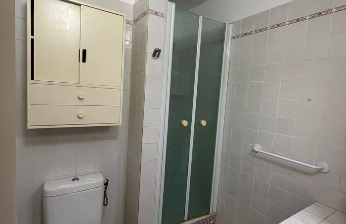 Spacieux T3 meubl&eacute; vue mer