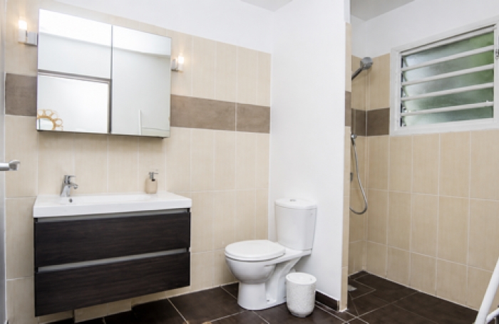 &Agrave; vendre   Appartement T3 RDC   Le Moule   Secteur Royal Key   Proche plage
