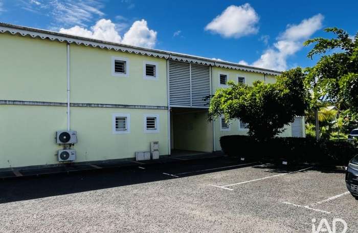 Vente Appartement 60m&sup2; 3 pièces Petit-Bourg