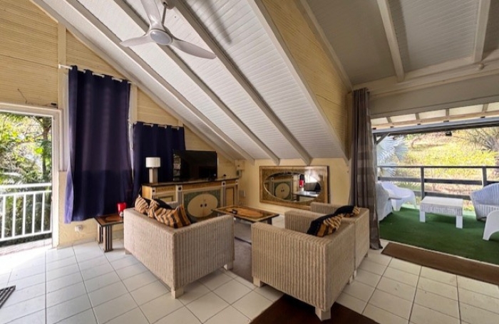 Maison en location 950 &euro; par mois avec terrasse &agrave; Petit-Bourg