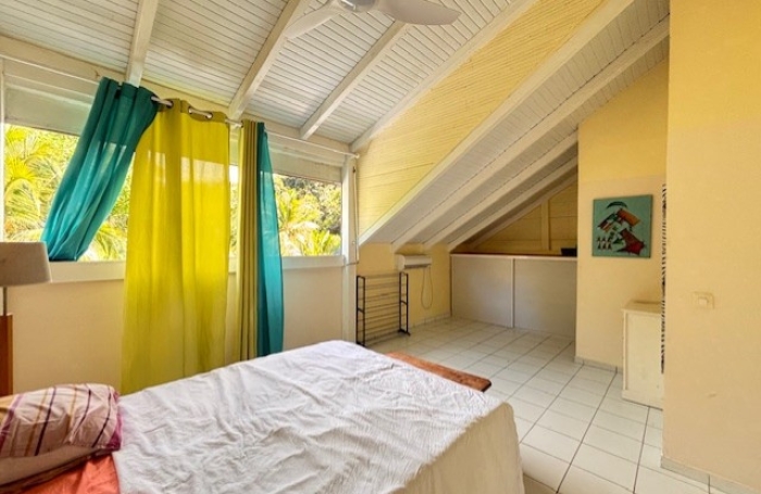 Maison en location 950 &euro; par mois avec terrasse &agrave; Petit-Bourg