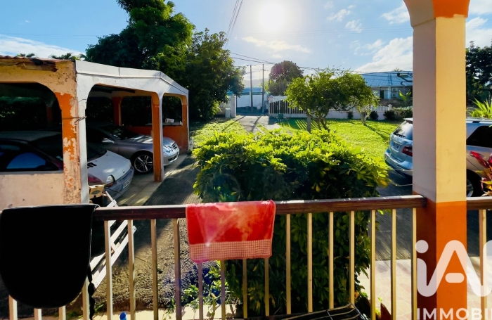 Vente Divers 250m&sup2; 13 pièces Lamentin