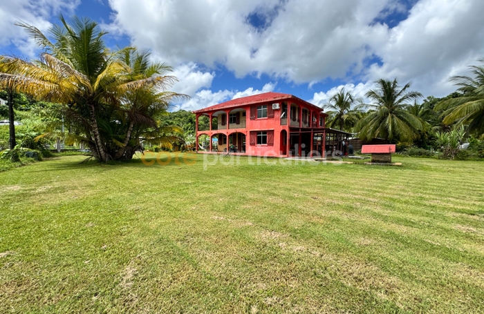 Vente Maison 151m&sup2; 7 pi&egrave;ces Morne &agrave; l'eau