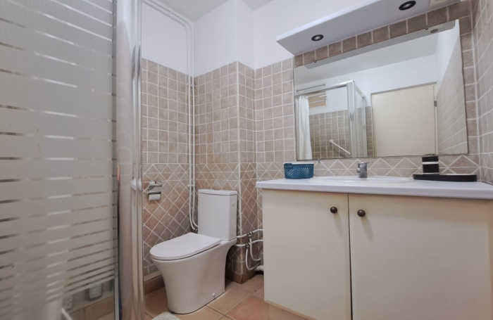 &Agrave; louer  Superbe appartement meubl&eacute; avec vue mer au port de plaisance de Rivi&egrave;re Sens