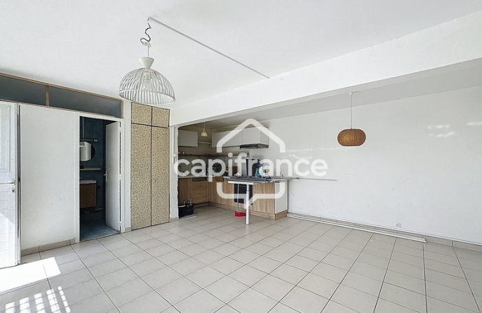 Vente Maison 380m&sup2; 11 pièces Les Abymes