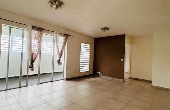 Location Appartement 57.46m&sup2; 3 pièces Petit-Bourg