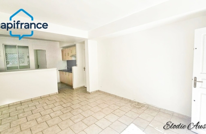 Vente Appartement 47m&sup2; 2 pièces Les Abymes