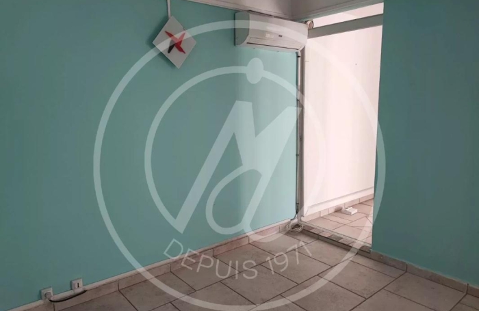 Location Appartement 104.65m&sup2; 5 pièces Les Abymes