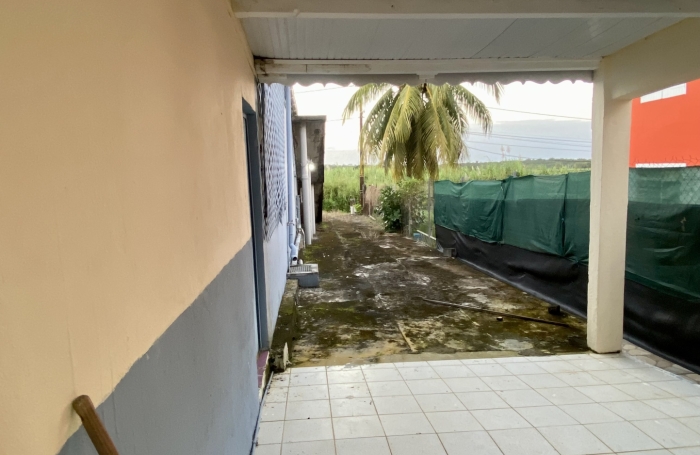 LOCATION NON MEUBL&Eacute;E SUR SAINTE-ROSE