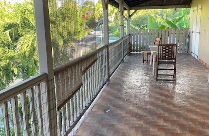 Vente Maison 151.71m&sup2; 8 pièces Gosier