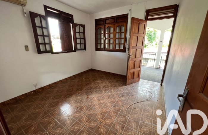 Vente Maison 144m&sup2; 8 pièces Baillif