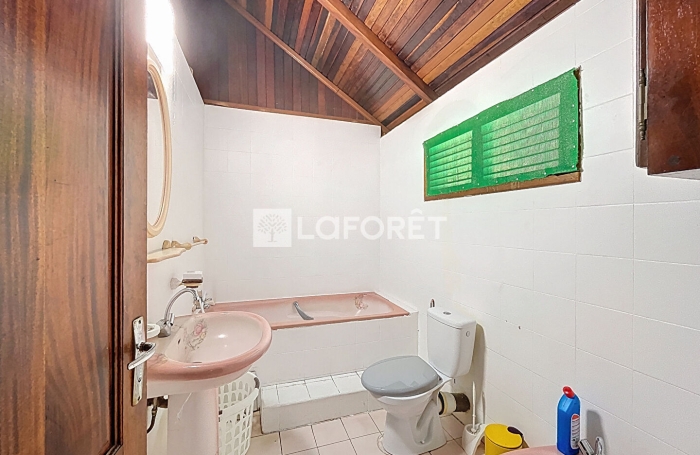 Location Maison 120m&sup2; 6 pi&egrave;ces Gosier