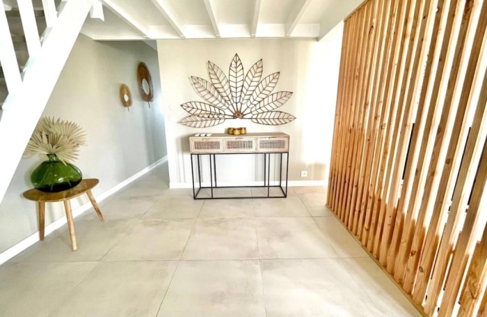 Location Appartement 85m&sup2; 3 pièces Gosier