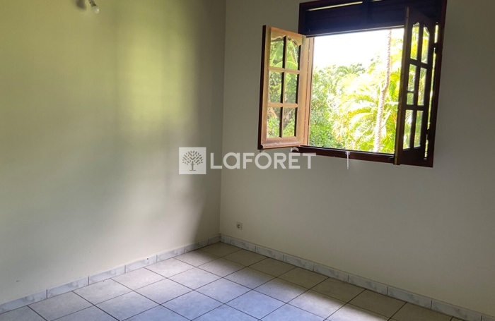 Location Maison 110m&sup2; 4 pi&egrave;ces Trois Rivi&egrave;res