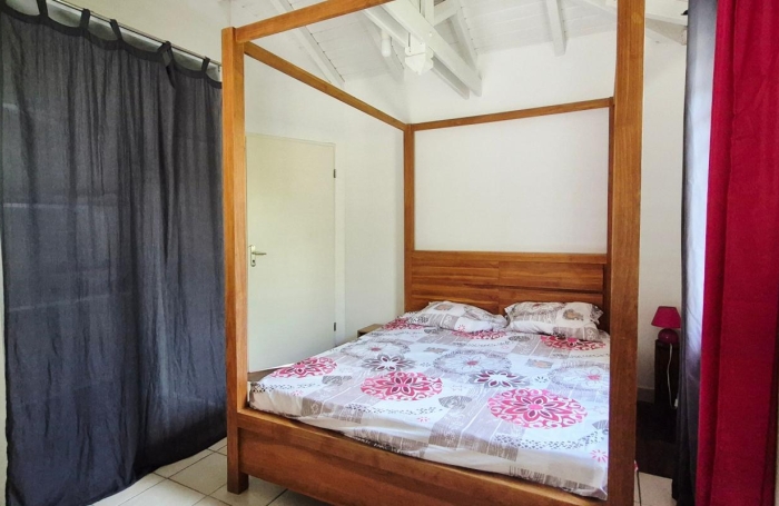 Location Maison 110.94m&sup2; 7 pièces Bouillante