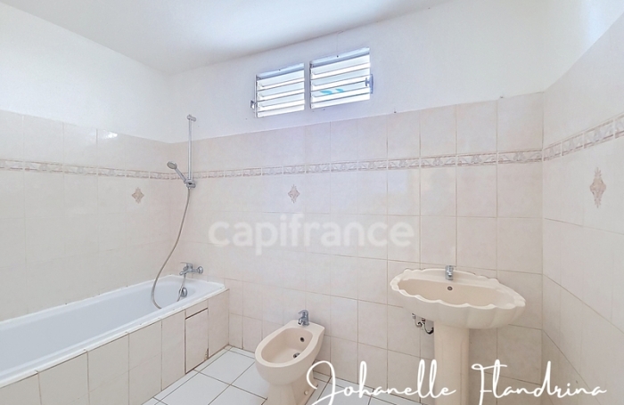 Location Appartement 78m&sup2; 3 pièces Port-Louis