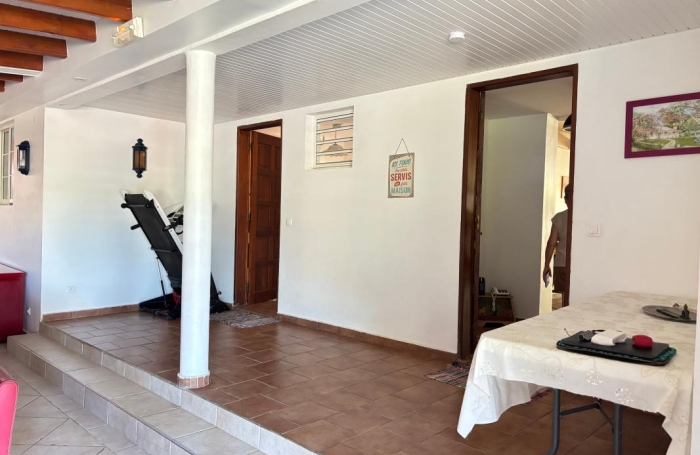Vente Maison 323m&sup2; 4 pièces Gourbeyre