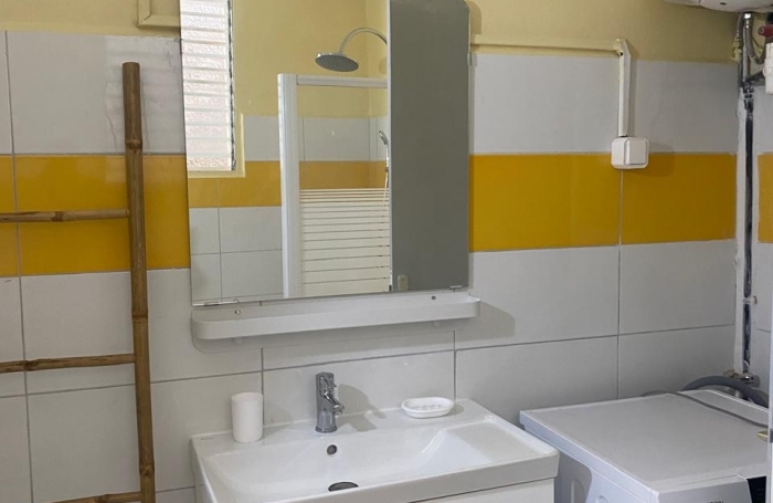 Location Maison 80m&sup2; 3 pièces Gosier