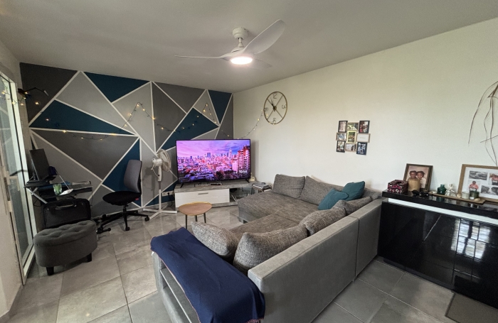 A Vendre  Appartement T3 avec piscine   Secteur recherch&eacute; de Gissac, Sainte-Anne