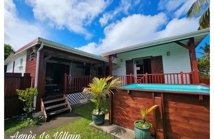 Vente Maison 83m&sup2; 4 pièces Bouillante