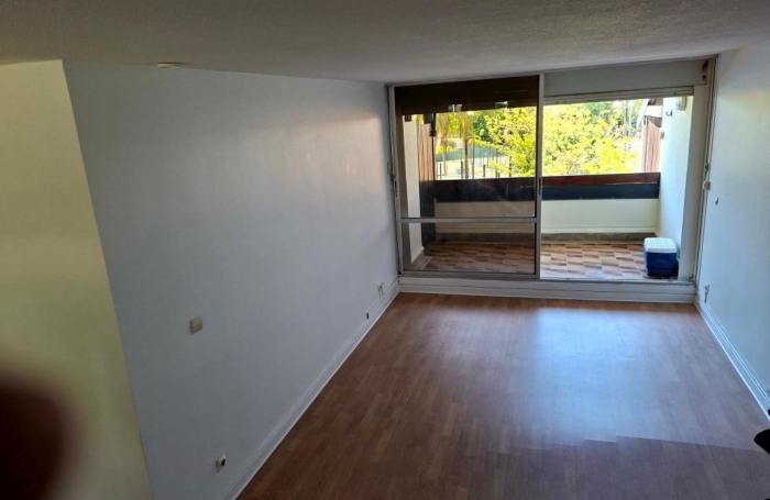 Location Appartement 68.29m&sup2; 3 pièces Gosier