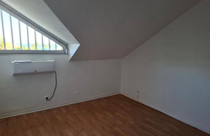 Location Appartement 68.29m&sup2; 3 pièces Gosier