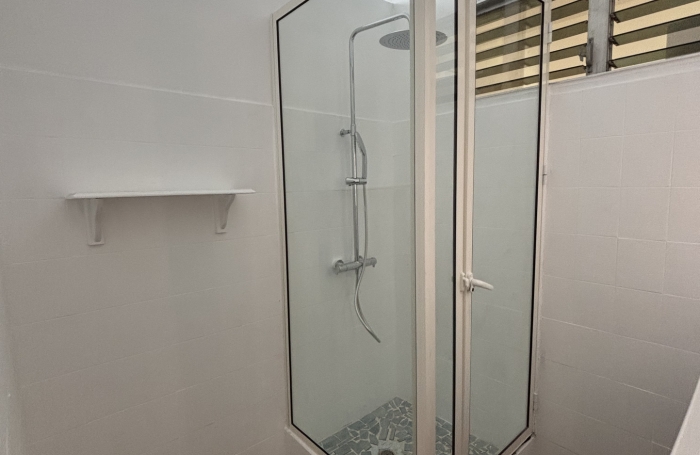 A LOUER - Villa F4 avec vue mer   Charme & authenticit&eacute; &agrave; Petit-Havre